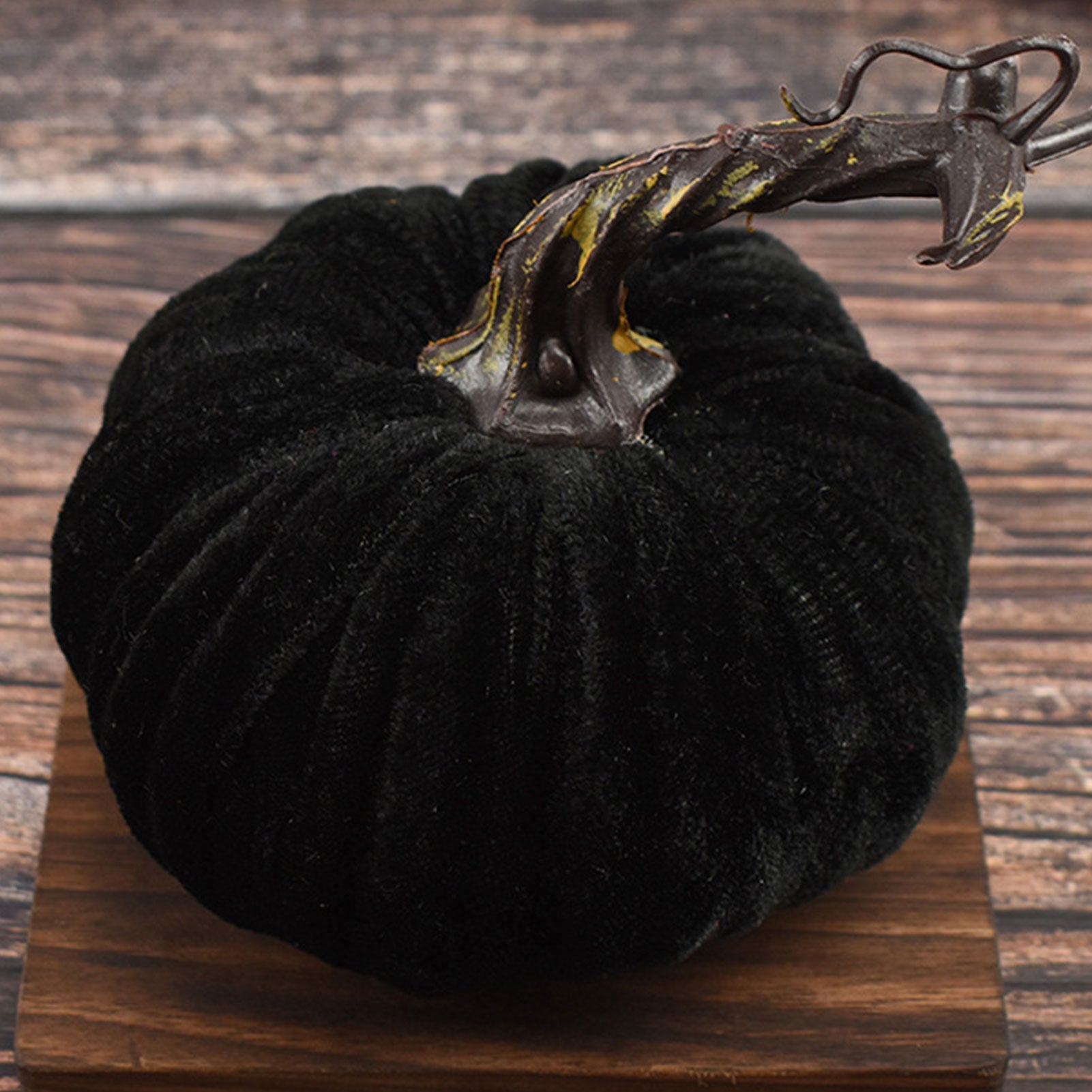 Punki Mini Velvet Halloween Pumpkins